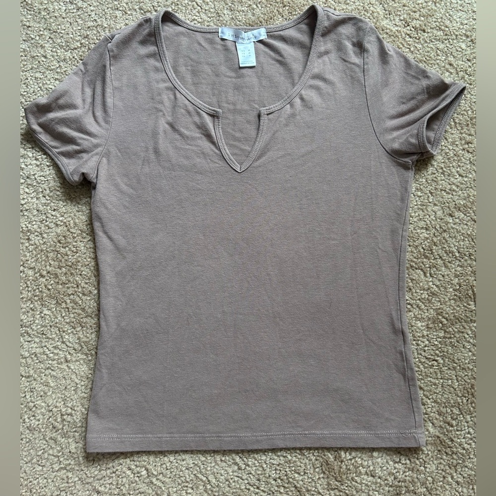 Essentials Cropped Tee